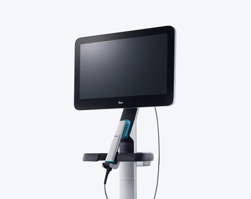 iTero Lumina intraoral scanner